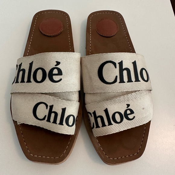 Chloe Shoes - Chloe flat sandals